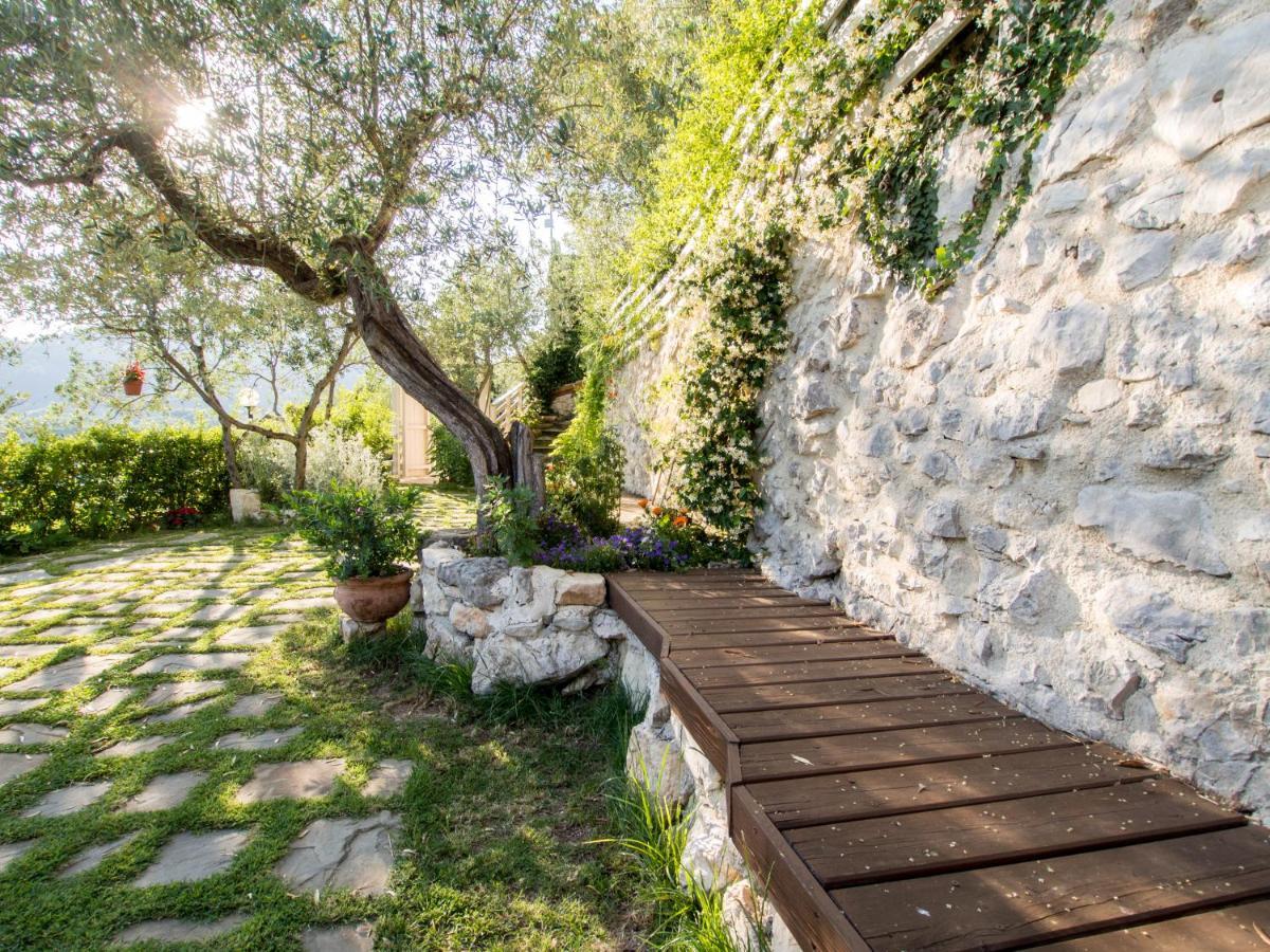 פרנטילו Le Rocche Valnerina Residence מראה חיצוני תמונה