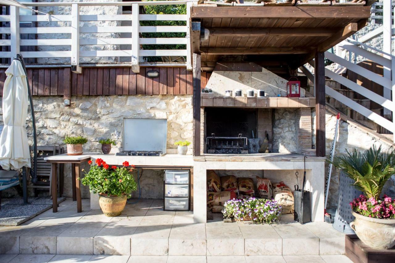 פרנטילו Le Rocche Valnerina Residence מראה חיצוני תמונה